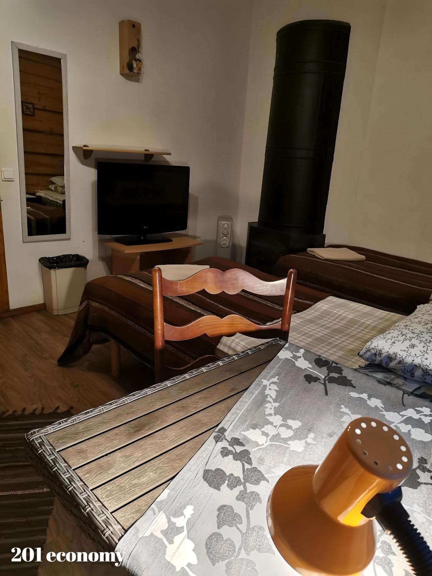 Guesthouse Carl Schmidt Пылтсамаа Экстерьер фото