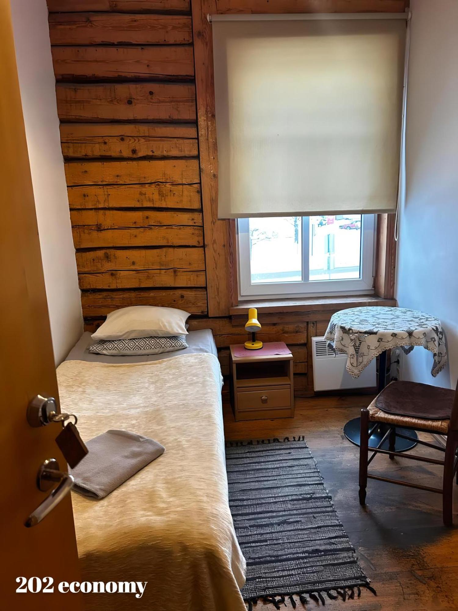 Guesthouse Carl Schmidt Пылтсамаа Экстерьер фото